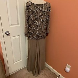 Pizarro Nights Fan Motif Mock Two Piece Beaded Gown With Sheer Sleeves Size 18W